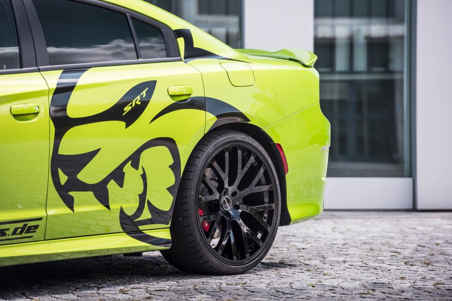 Детали экстерьера Dodge Charger SRT Hellcat by GeigerCars 2016 года  (фото 4 из 15)